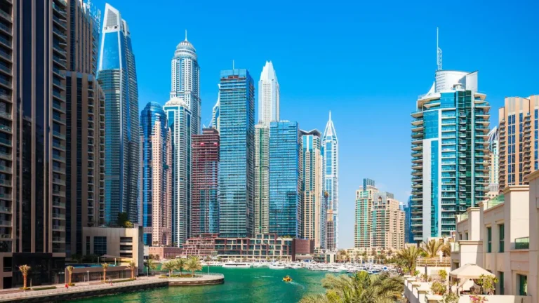 Apply for a 14 Days Single Entry UAE Visa easily with our step-by-step guide. Learn the process, requirements, and how it compares with the 30 days Dubai Visa Single Entry.